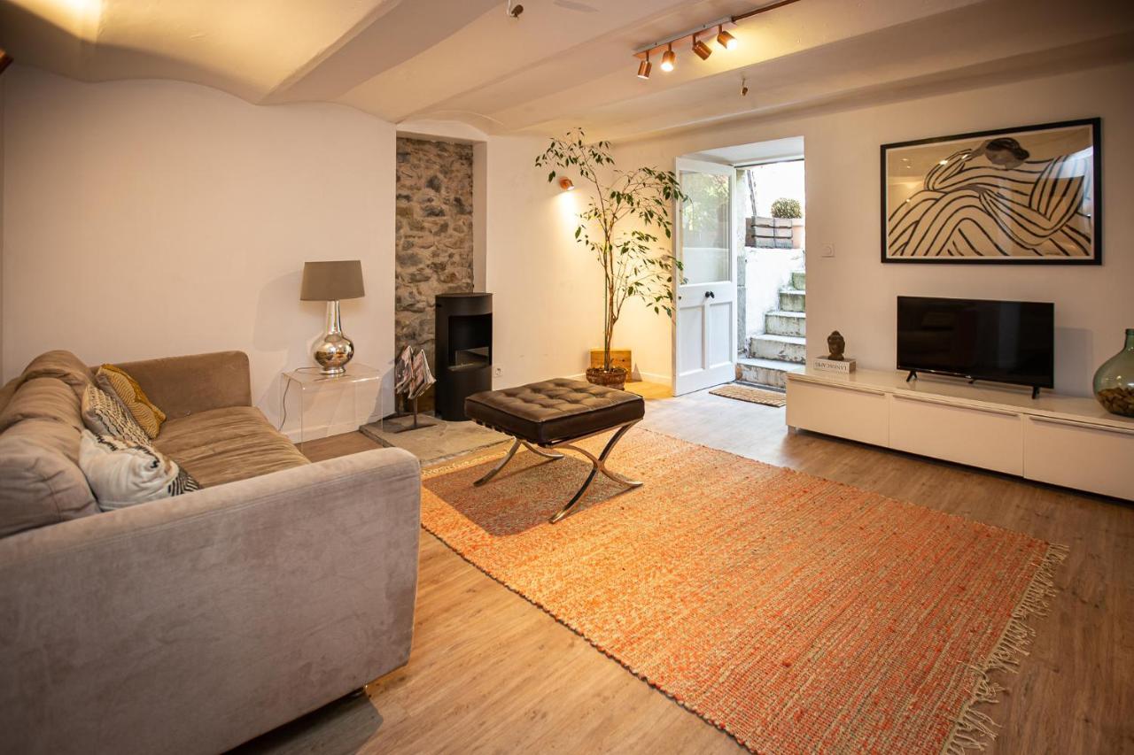 Apartment Beautiful Converted One Bedroom Carcassonne