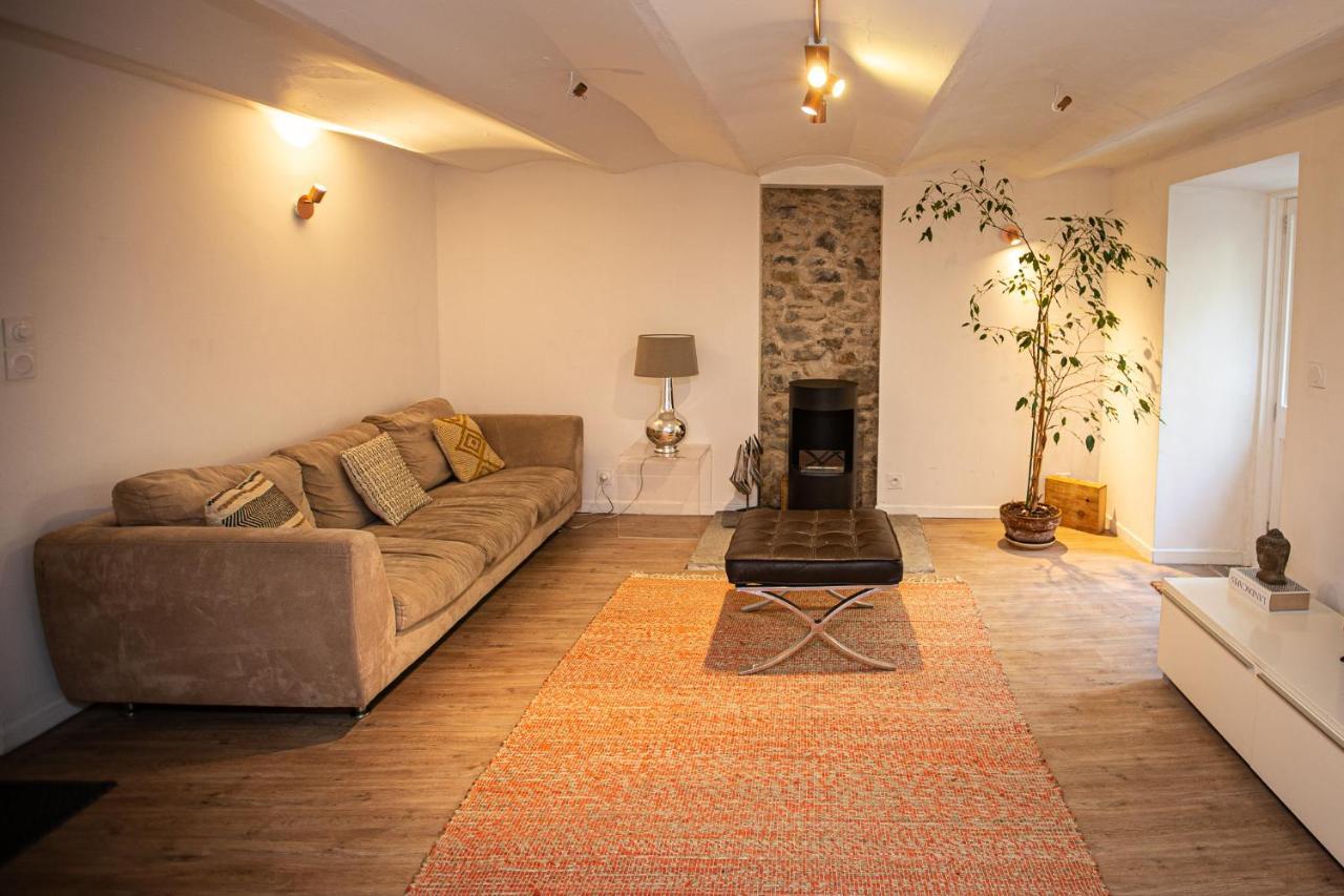 Beautiful Converted One Bedroom Apartment *